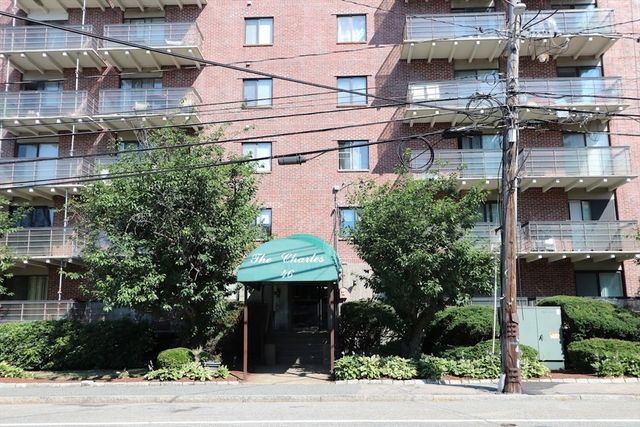 46 Cochituate Road 201, Framingham, MA 01701