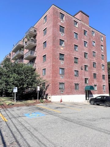46 Cochituate Road 201, Framingham, MA 01701
