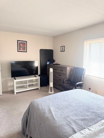 46 Cochituate Road 201, Framingham, MA 01701