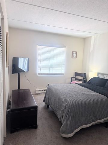 46 Cochituate Road 201, Framingham, MA 01701