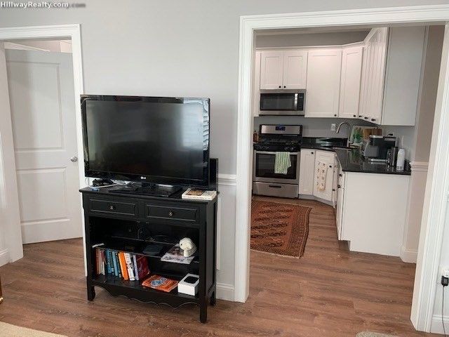 38 Crescent 3, Boston, MA 02125