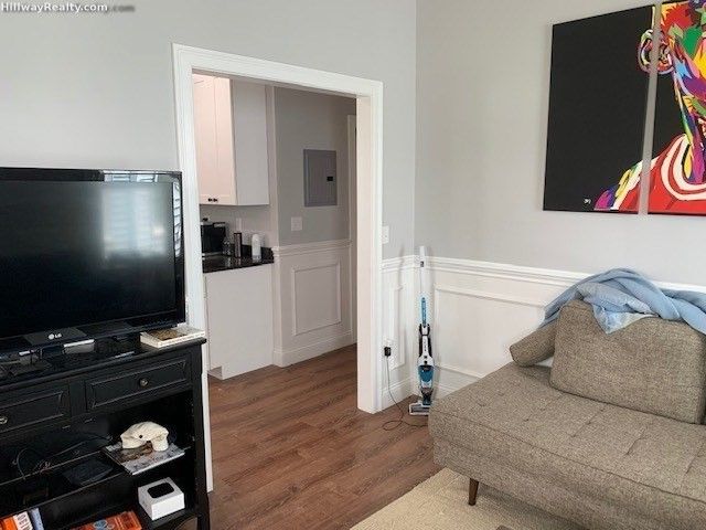 38 Crescent 3, Boston, MA 02125