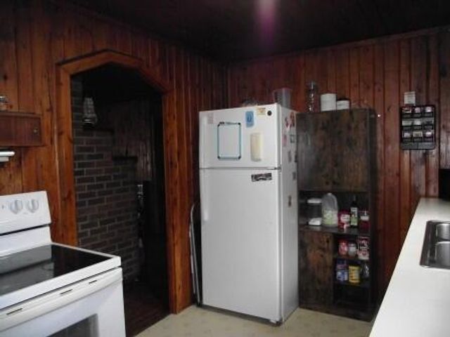 6105 N Grace Avenue, Ludington, MI 49431