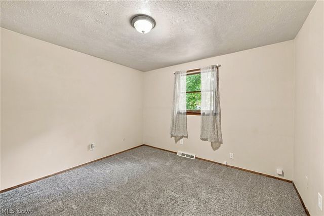 8665 Rosebud Drive, Mentor, OH 44060