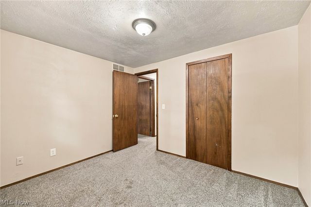 8665 Rosebud Drive, Mentor, OH 44060