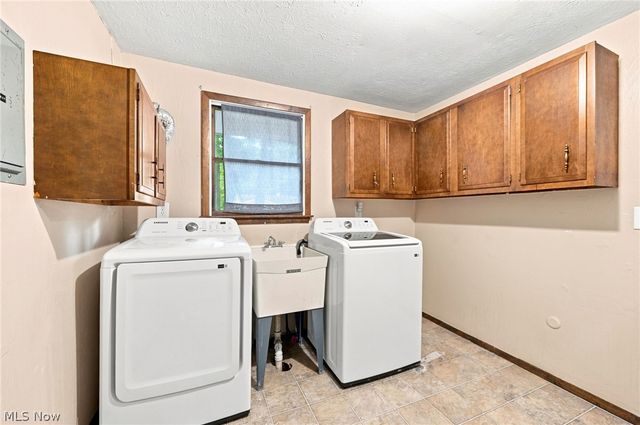 8665 Rosebud Drive, Mentor, OH 44060