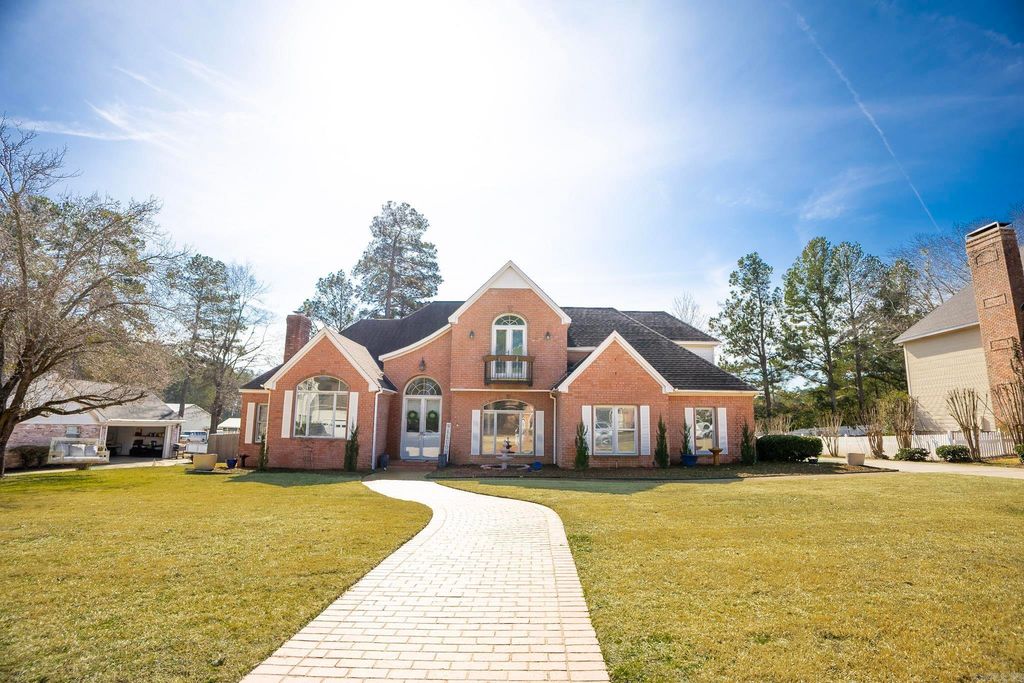 2315 Pathway, El Dorado, AR 71730