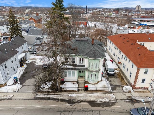 143 Westford St, Lowell, MA 01851