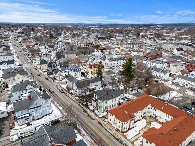 143 Westford St, Lowell, MA 01851