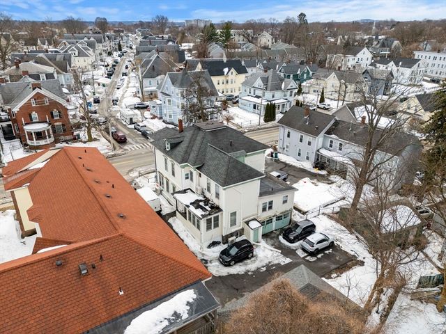 143 Westford St, Lowell, MA 01851