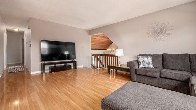 1669 Lexington Drive, Lancaster, OH 43130