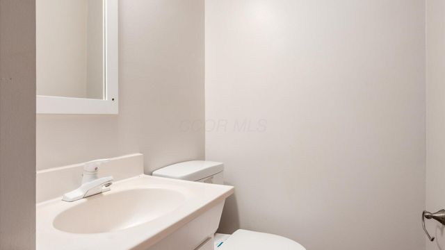 1669 Lexington Drive, Lancaster, OH 43130