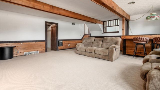 1669 Lexington Drive, Lancaster, OH 43130