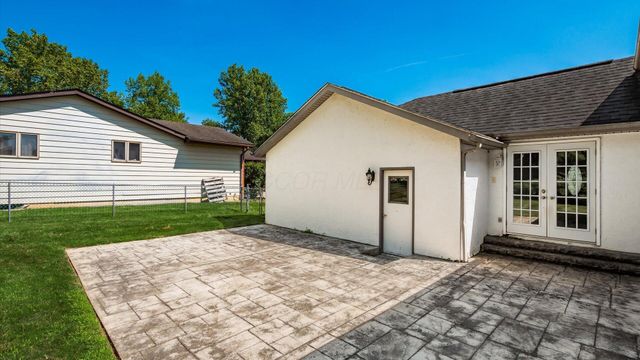 1669 Lexington Drive, Lancaster, OH 43130