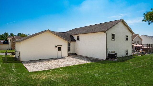 1669 Lexington Drive, Lancaster, OH 43130