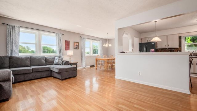 1669 Lexington Drive, Lancaster, OH 43130