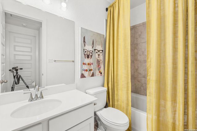 411 Aurora Basin, Cibolo, TX 78108