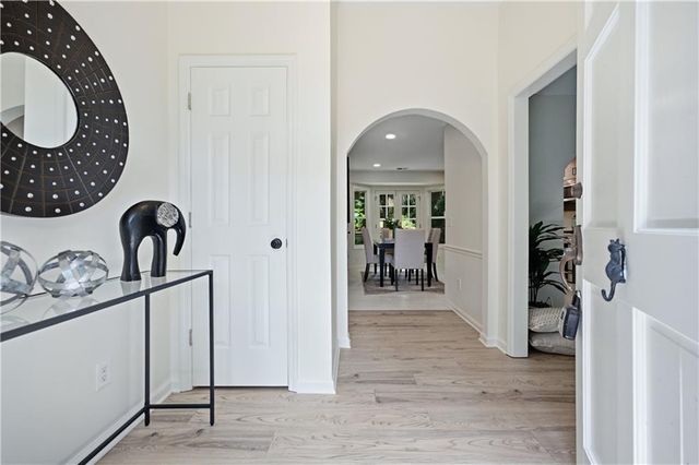 2526 Shiloh Court West NW, Kennesaw, GA 30152