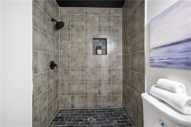 2526 Shiloh Court West NW, Kennesaw, GA 30152