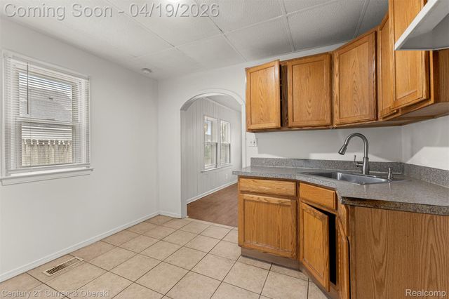774 Corwin Court, Pontiac, MI 48340