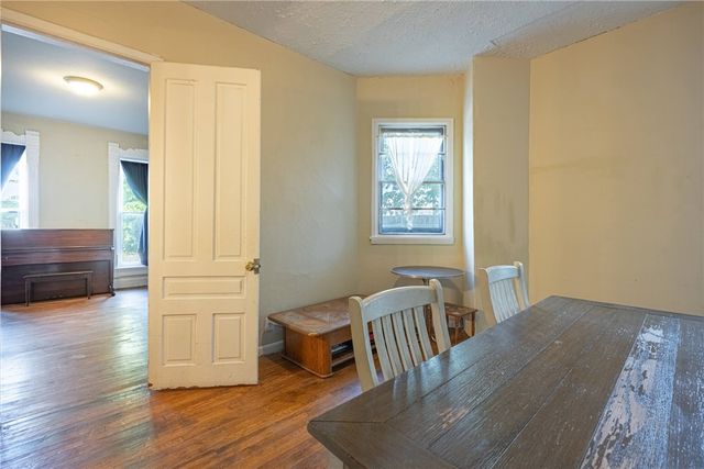 135 S Terry Street, Dayton, OH 45403