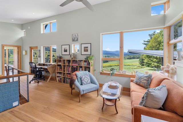 32 Steep Hill Road, Wilmington, VT 05363