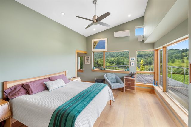 32 Steep Hill Road, Wilmington, VT 05363