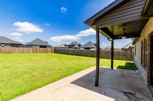 1930 Lordsburg Court, Bentonville, AR 72713