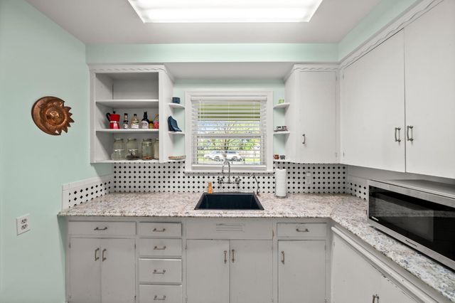 3390 Ivy St, Sacramento, CA 95838