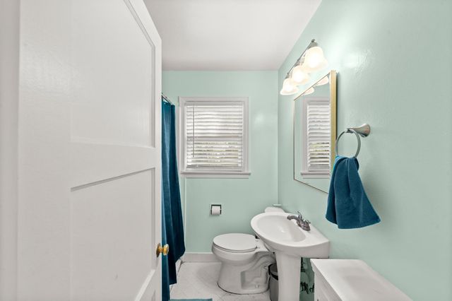 3390 Ivy St, Sacramento, CA 95838