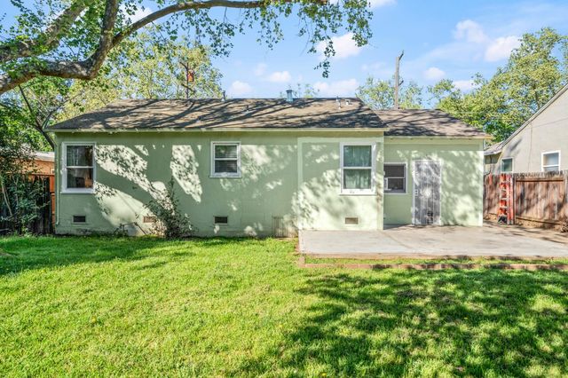 3390 Ivy St, Sacramento, CA 95838