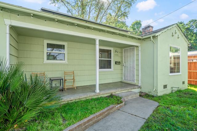 3390 Ivy St, Sacramento, CA 95838