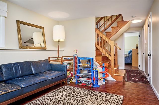 26 Oliver St., Easthampton, MA 01027