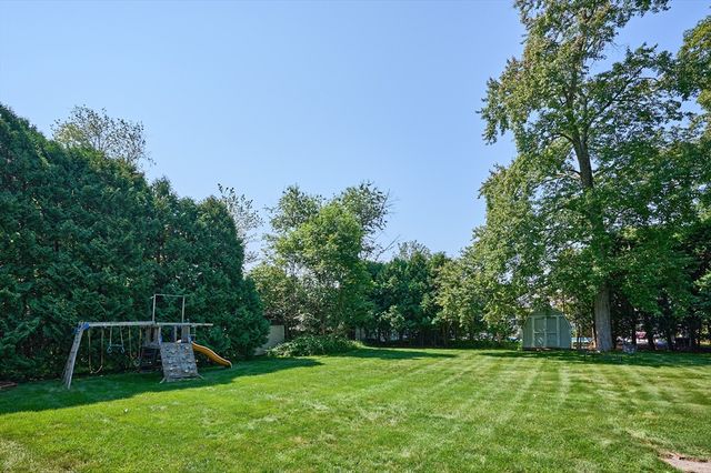 26 Oliver St., Easthampton, MA 01027