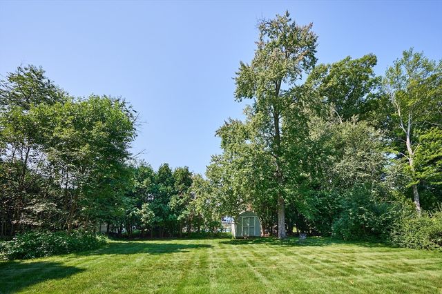 26 Oliver St., Easthampton, MA 01027