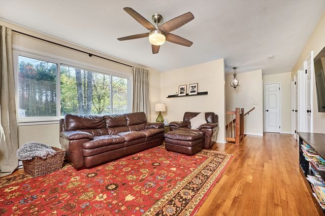 26 Oliver St., Easthampton, MA 01027