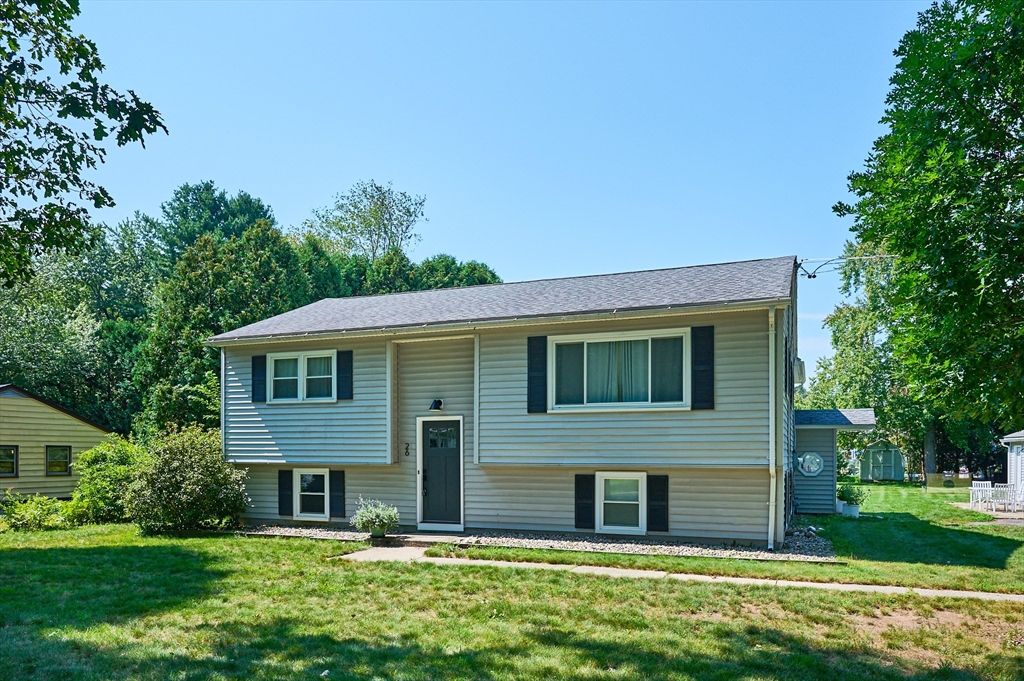 26 Oliver St., Easthampton, MA 01027