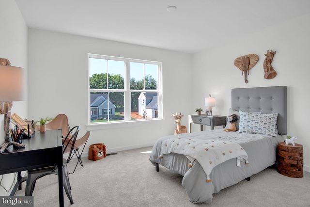 139 BERKSHIRE DR, Carlisle, PA 17015