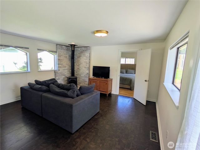 24 Shady Lane, Orcas Island, WA 98245