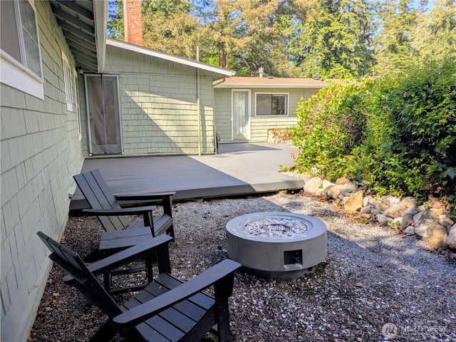 24 Shady Lane, Orcas Island, WA 98245