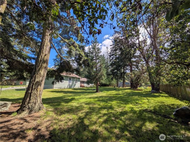 24 Shady Lane, Orcas Island, WA 98245