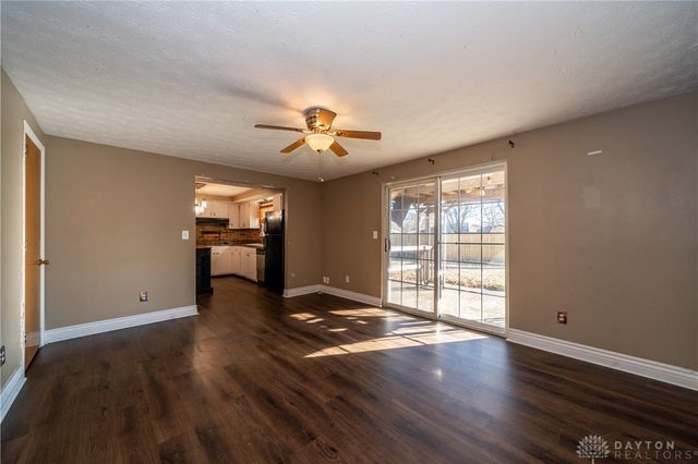 4620 Nowak Avenue, Huber Heights, OH 45424