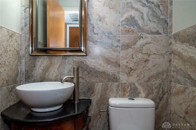 4620 Nowak Avenue, Huber Heights, OH 45424