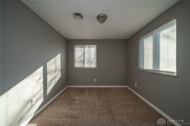 4620 Nowak Avenue, Huber Heights, OH 45424