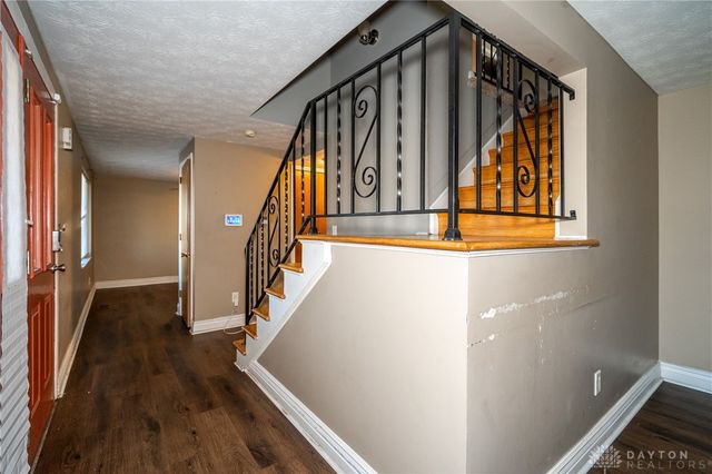 4620 Nowak Avenue, Huber Heights, OH 45424