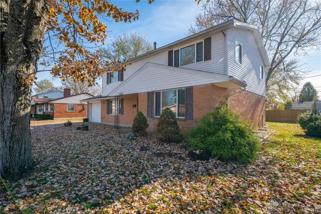 4620 Nowak Avenue, Huber Heights, OH 45424