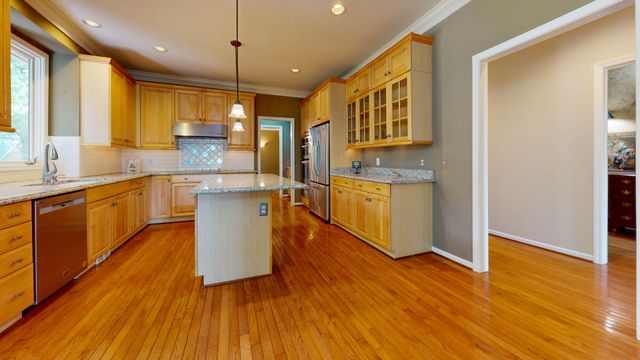 22279 Brockshire Street, Novi, MI 48375