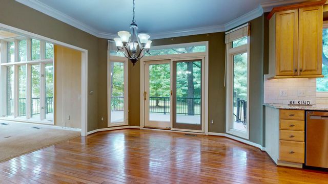 22279 Brockshire Street, Novi, MI 48375