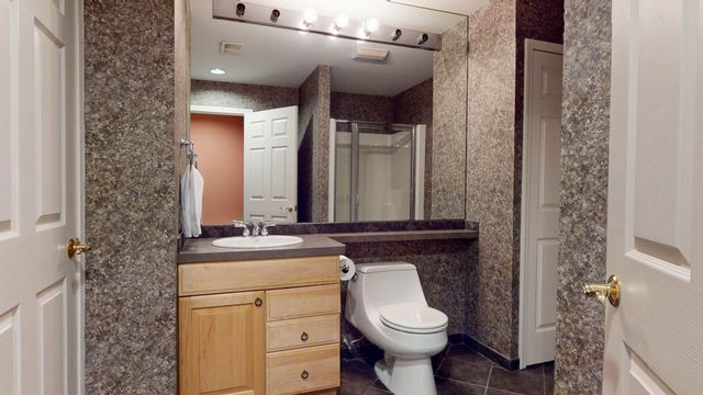 22279 Brockshire Street, Novi, MI 48375