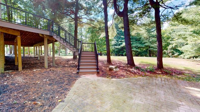 22279 Brockshire Street, Novi, MI 48375
